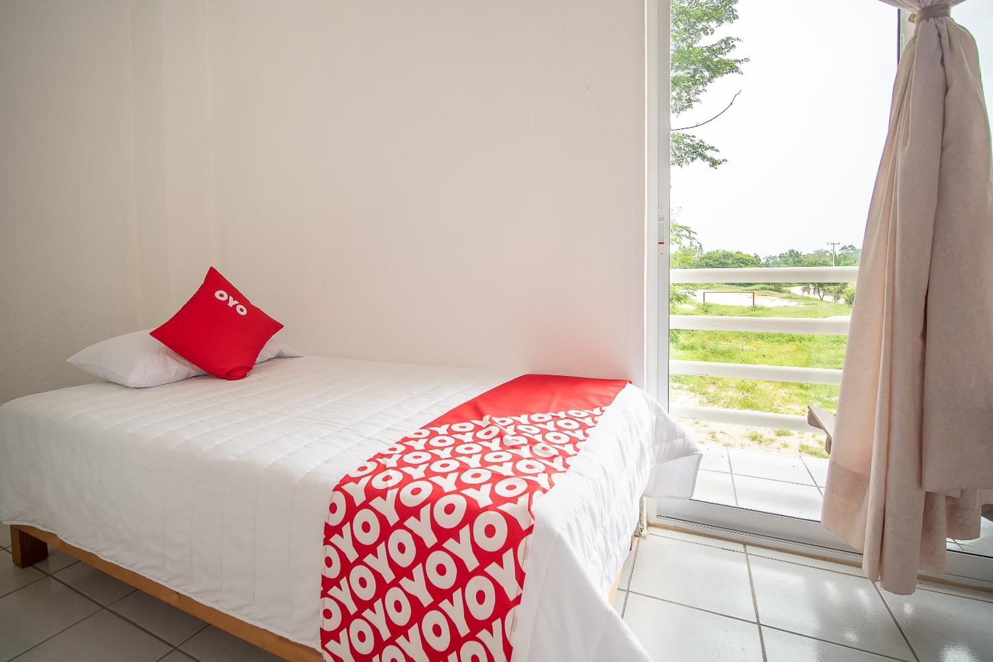 Oyo Hotel Posada San Vicente, Huatulco Santa María Huatulco Buitenkant foto