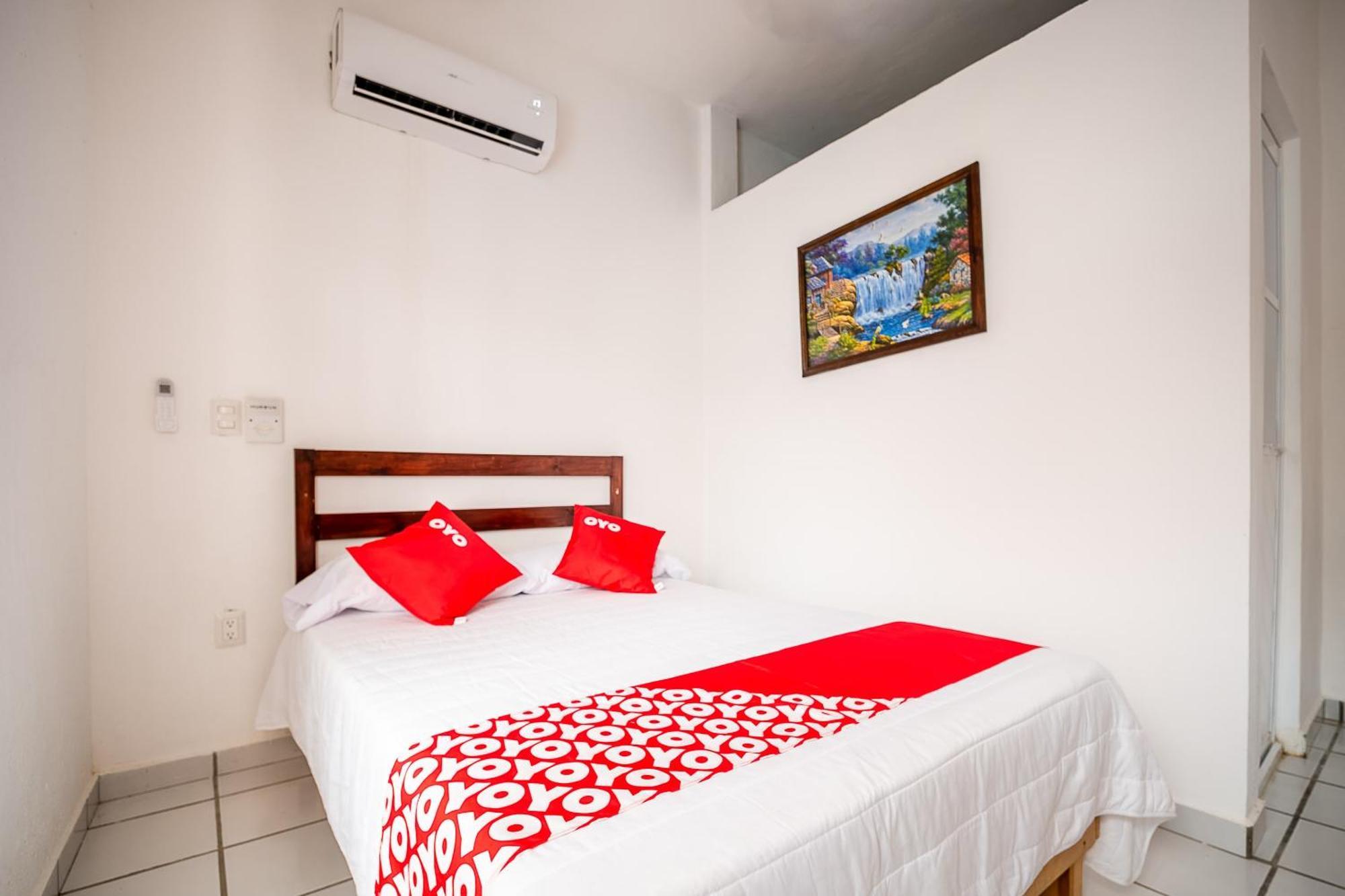 Oyo Hotel Posada San Vicente, Huatulco Santa María Huatulco Buitenkant foto
