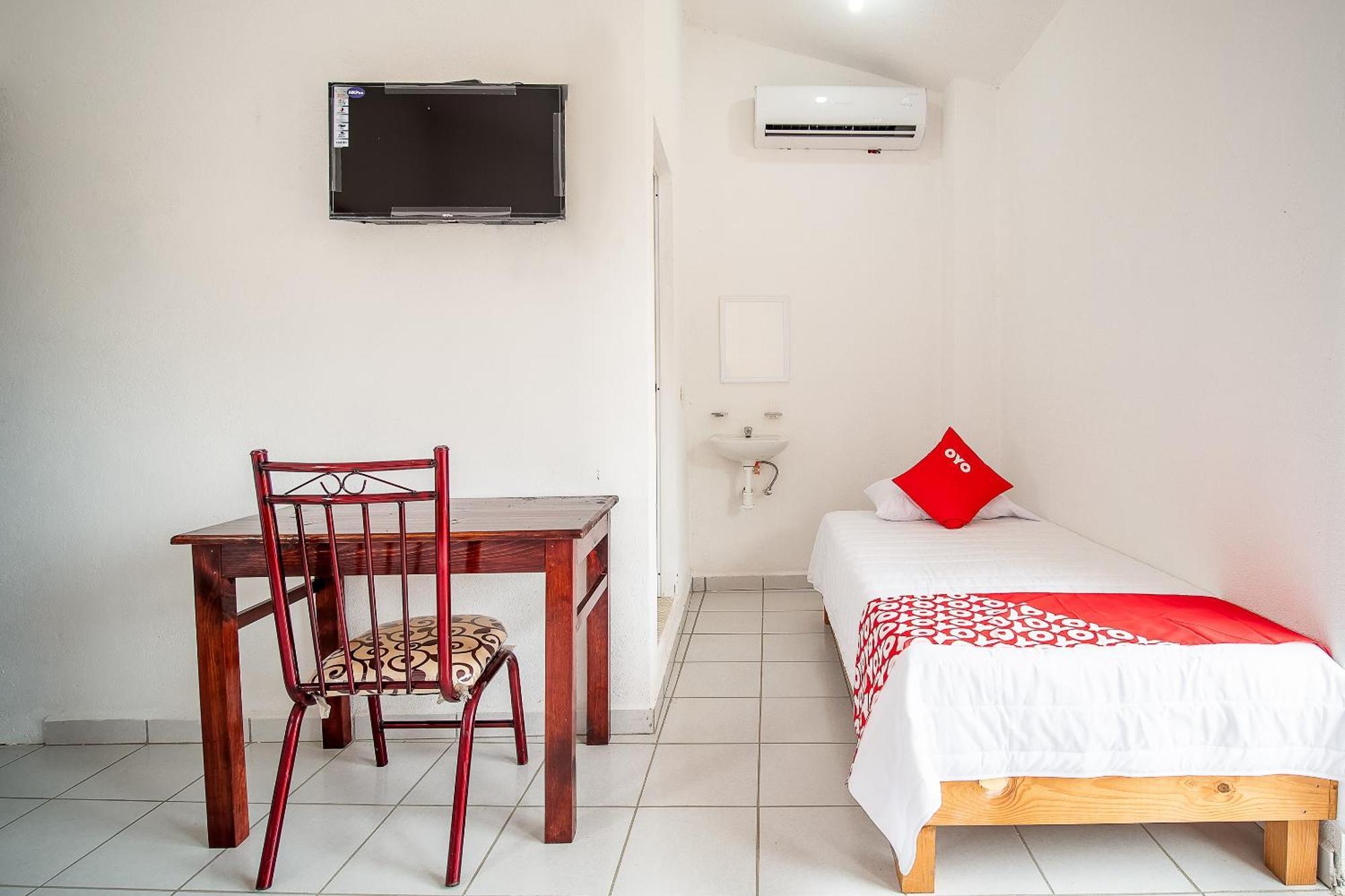 Oyo Hotel Posada San Vicente, Huatulco Santa María Huatulco Buitenkant foto